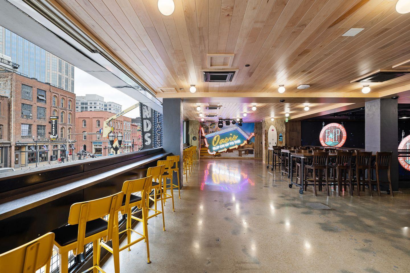 Honky Tonk - 2nd Floor